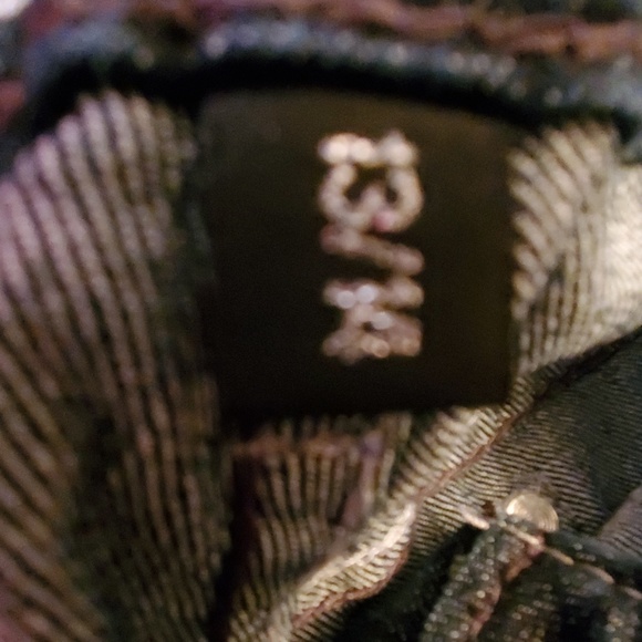 Authentic Coogi Jeans Shorts - Picture 8 of 8